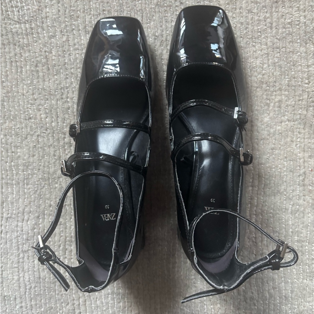 Zara Black Patent Leather Mary Jane Heels Triple Strap Block Heel 39 8 8.5